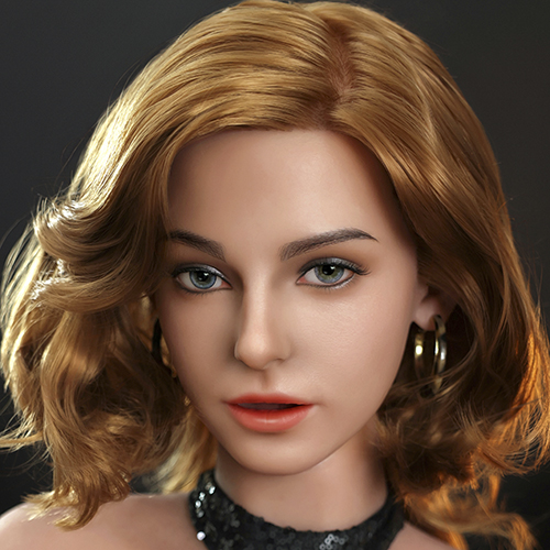 Anne-Marie-G33-930